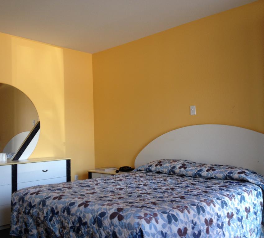 Motel Saint-Jacques Montréal Exteriör bild