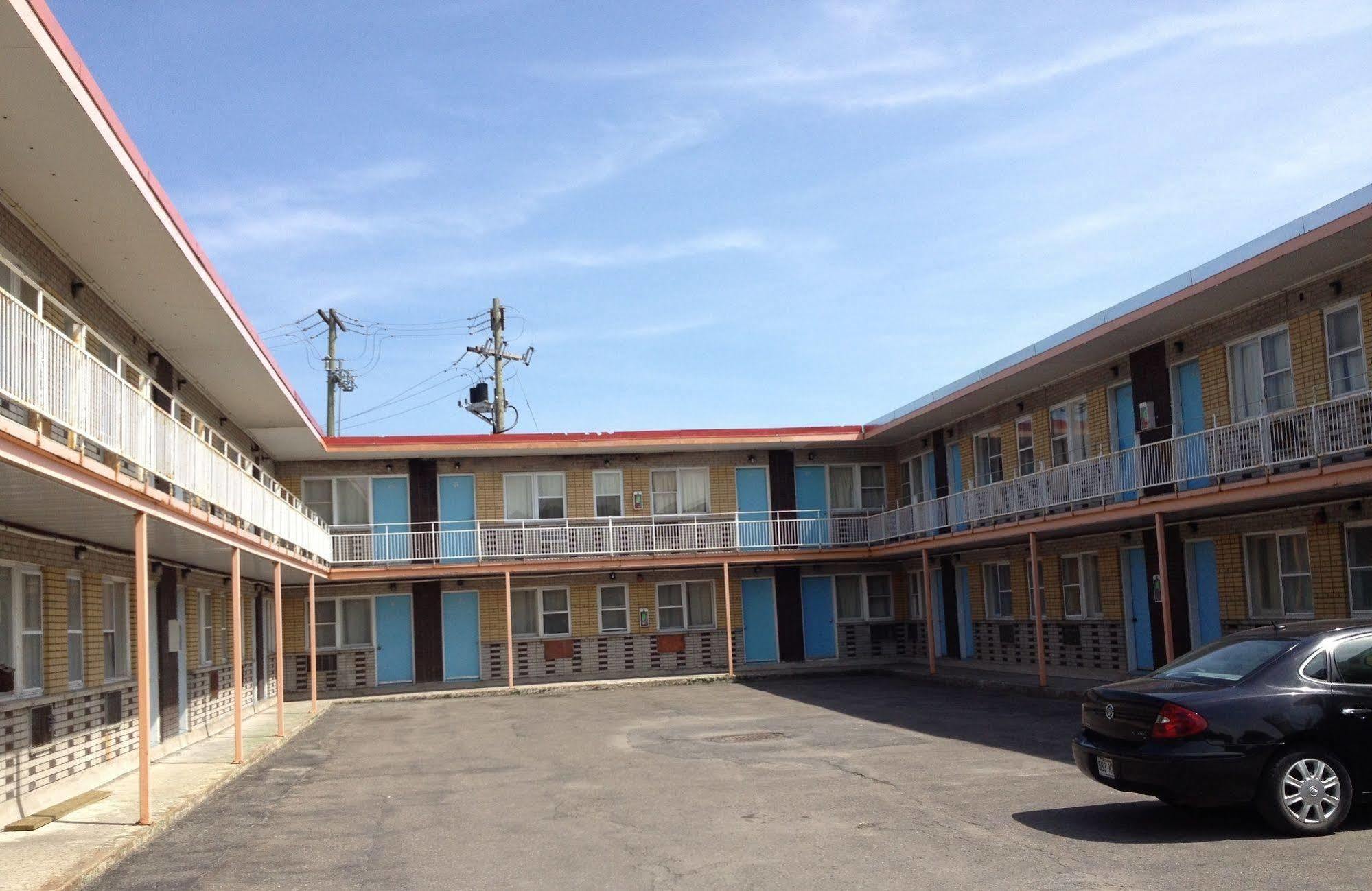 Motel Saint-Jacques Montréal Exteriör bild
